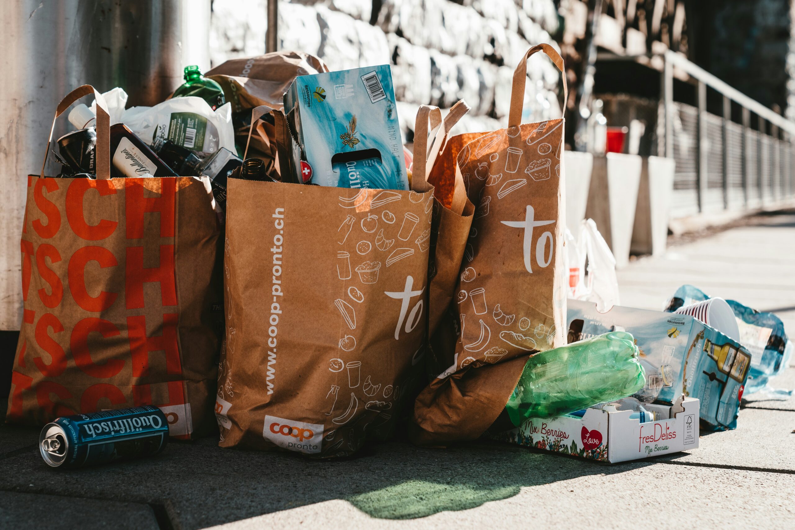food and packaging waste